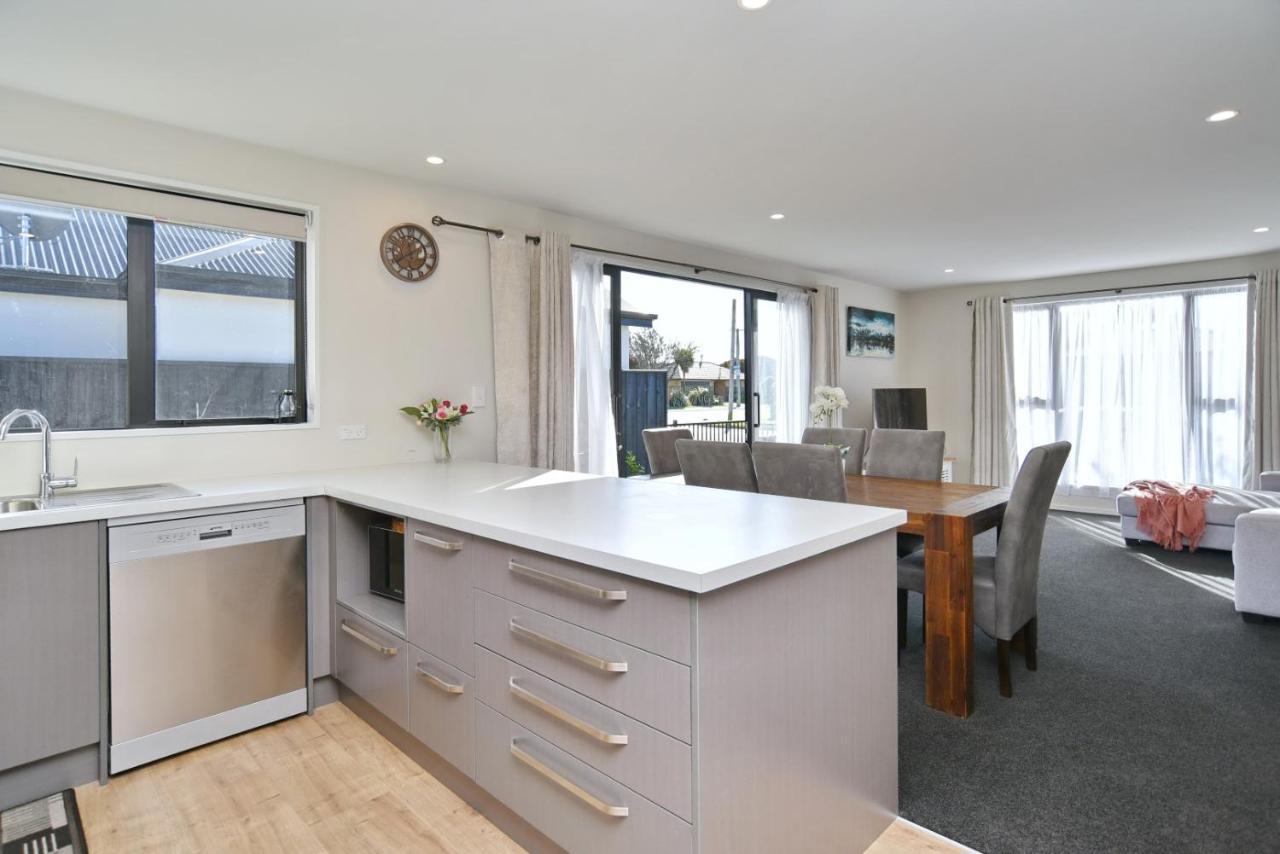 Thomas Townhouse - Christchurch Holiday Homes Ngoại thất bức ảnh
