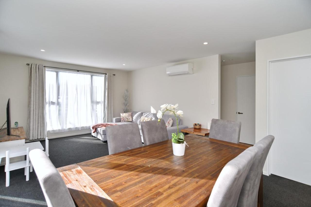 Thomas Townhouse - Christchurch Holiday Homes Ngoại thất bức ảnh