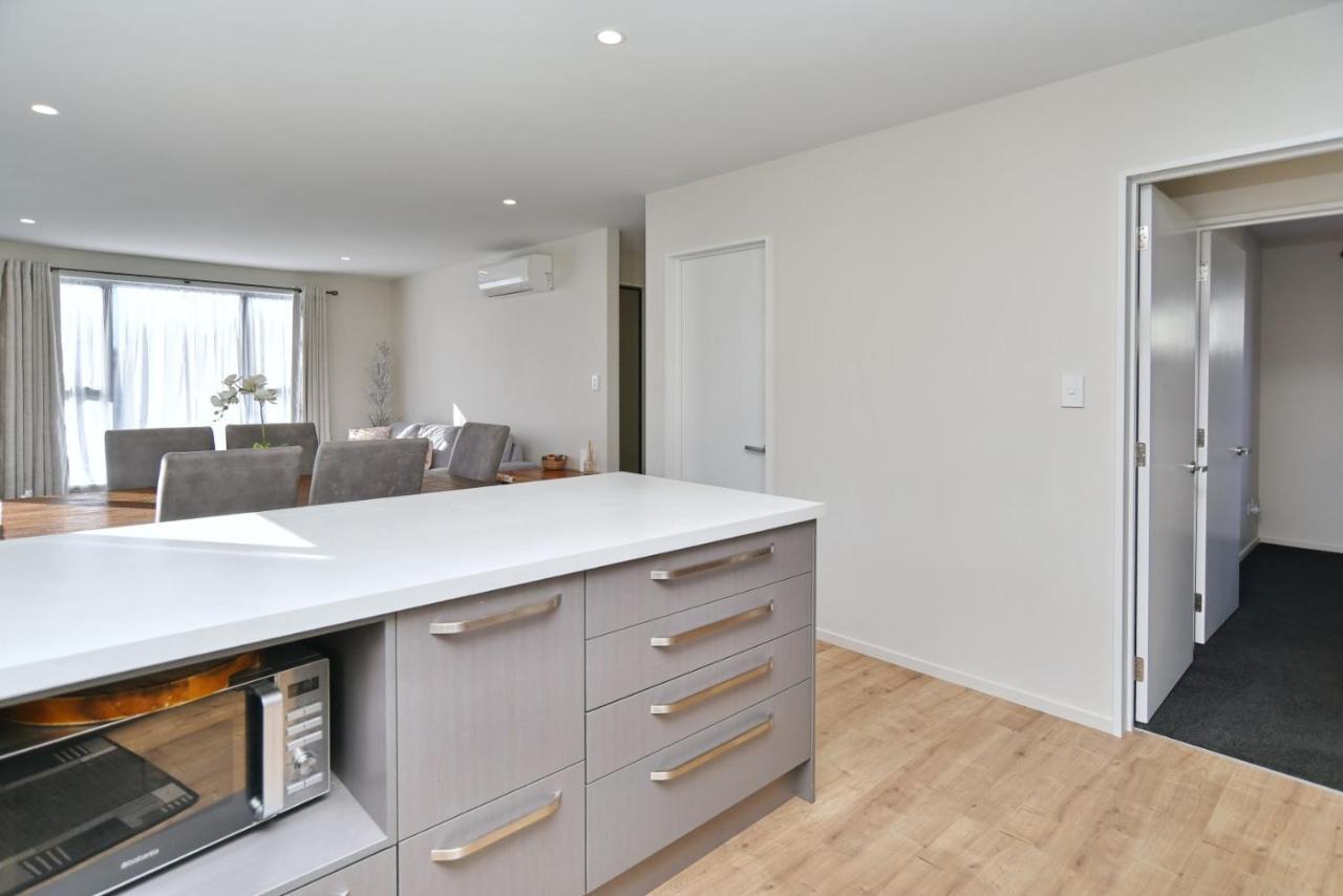 Thomas Townhouse - Christchurch Holiday Homes Ngoại thất bức ảnh